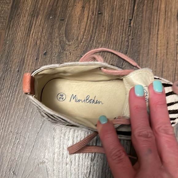 MINI BODEN ZEBRA PRINT BOOTIES SIZE 8 - Picture 15 of 15